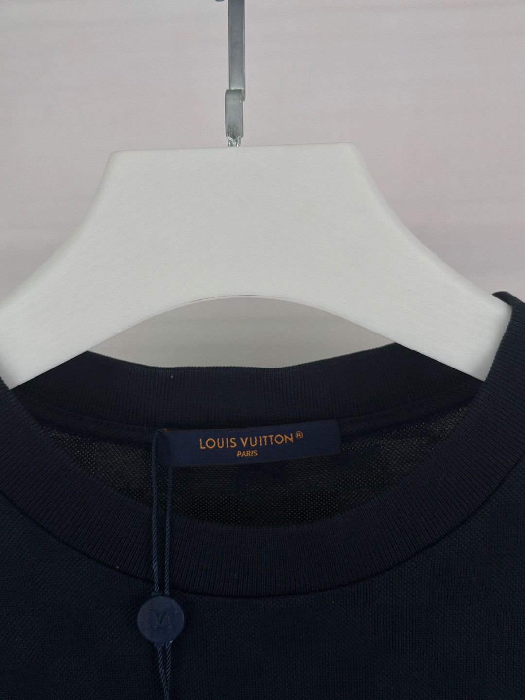 Louis Vuitton Louis Vuitton Logo Embroidered T-Shirt Blue Size L Size US L / EU 52-54 / 3 - 5 Thumbnail