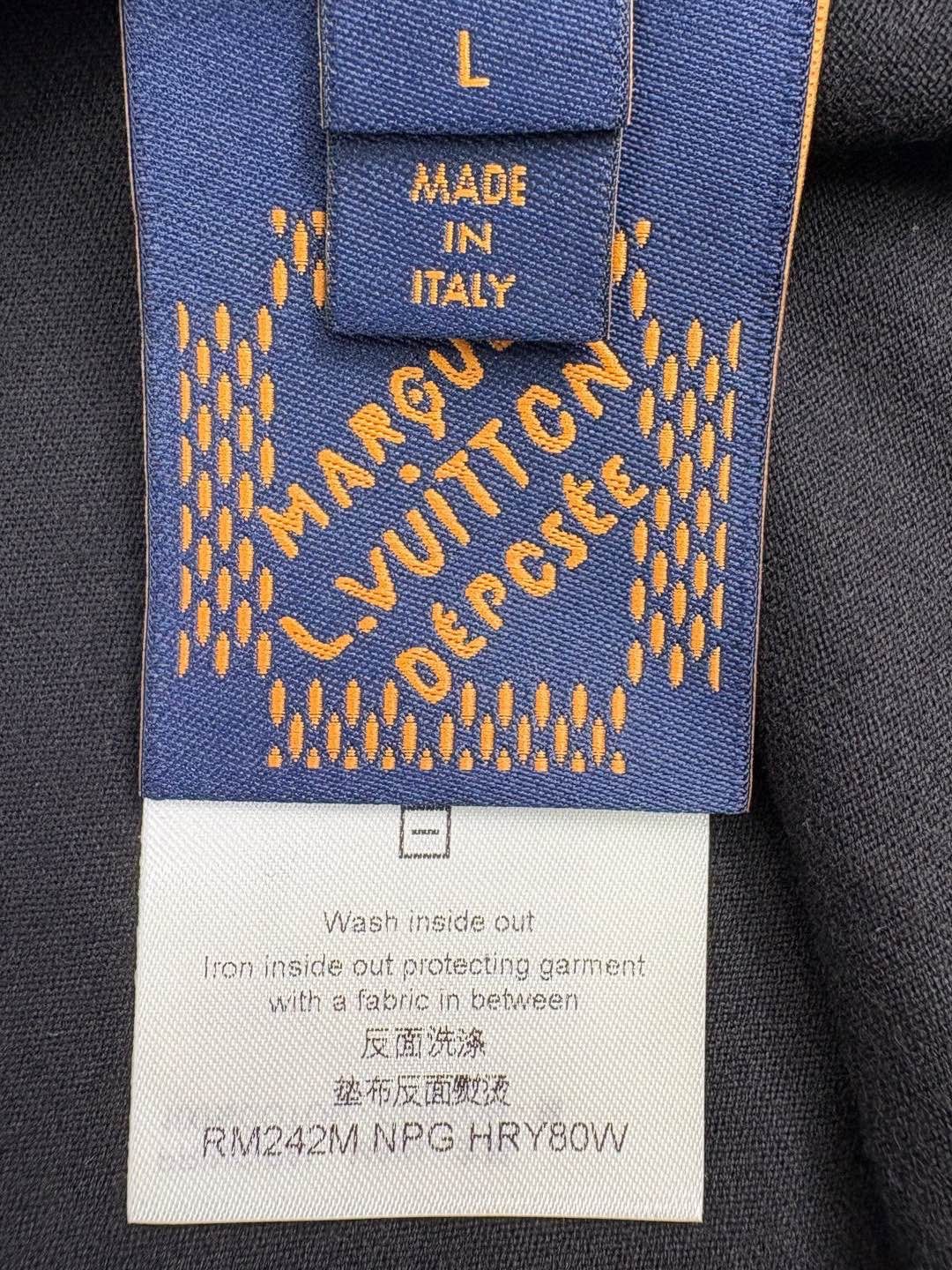 Louis Vuitton Louis Vuitton Motel Graphic T-Shirt Size L Size US L / EU 52-54 / 3 - 4 Thumbnail