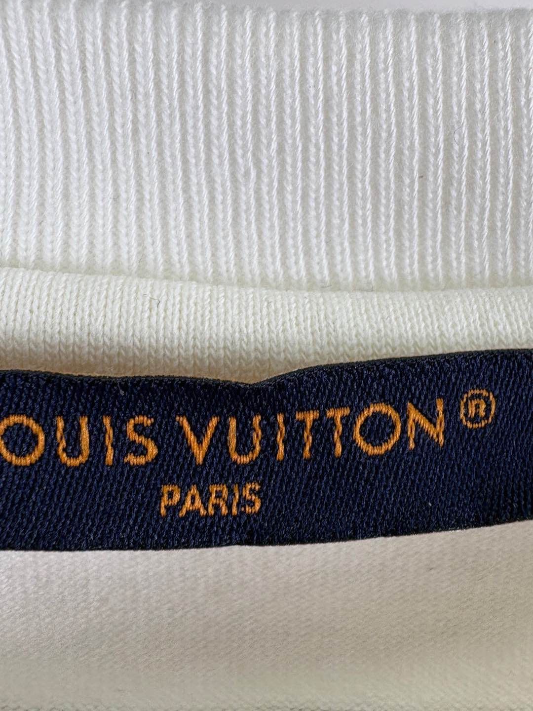 Louis Vuitton Louis Vuitton Staples Edition Logo T-Shirt Size XXL Size US XXL / EU 58 / 5 - 3 Thumbnail