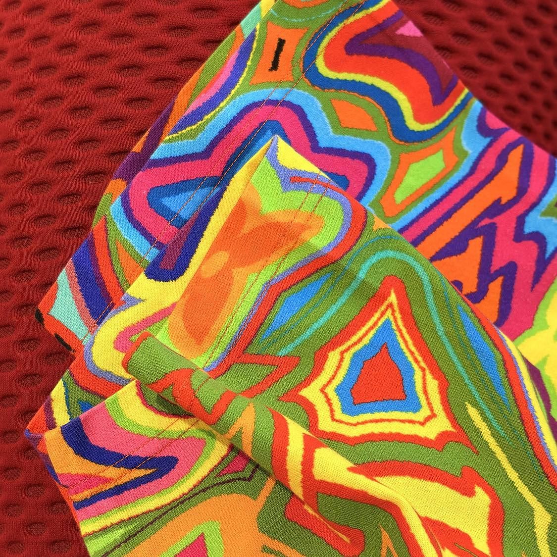 Louis Vuitton Louis Vuitton Abstract Print T-Shirt Size XL Size US XL / EU 56 / 4 - 10 Thumbnail