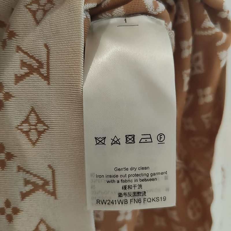 Louis Vuitton Louis Vuitton Monogram Short Sleeve T-Shirt Size S Size S / US 4 / IT 40 - 4 Thumbnail