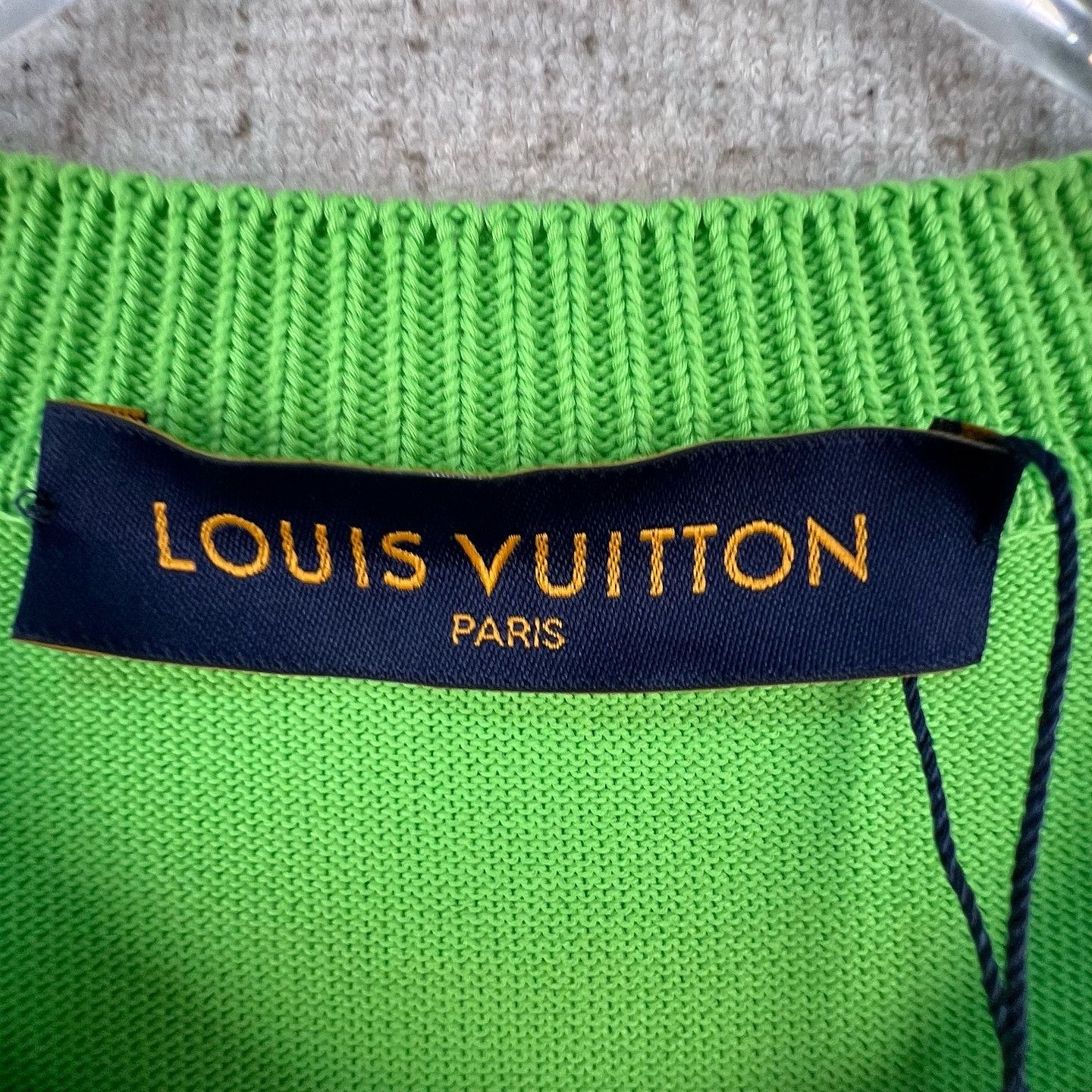 Louis Vuitton Louis Vuitton Neon Green Logo T-Shirt Size XS Size US XS / EU 42 / 0 - 3 Thumbnail