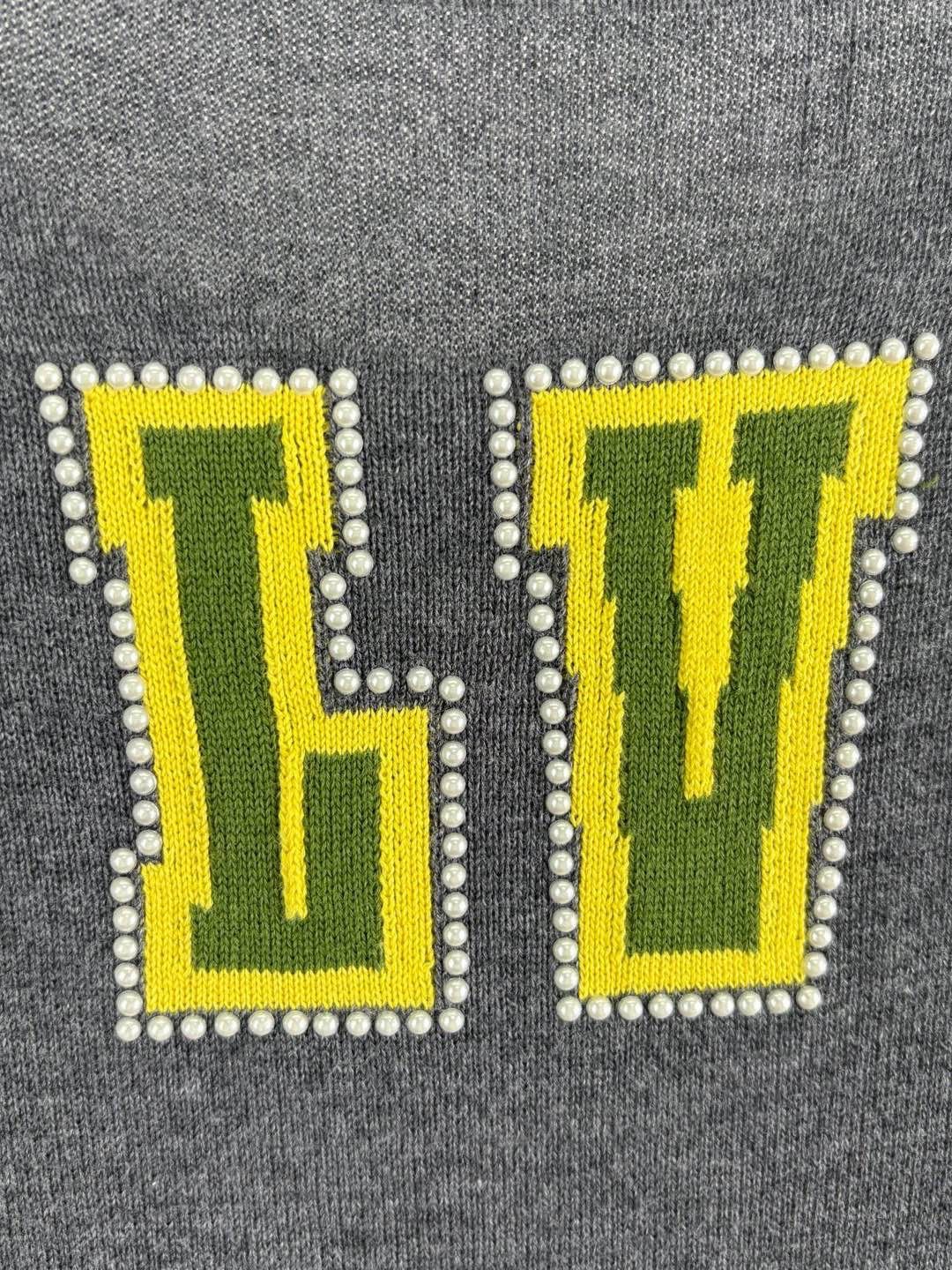 Louis Vuitton Louis Vuitton Paw Print Logo T-Shirt Size S Size US S / EU 44-46 / 1 - 6 Thumbnail