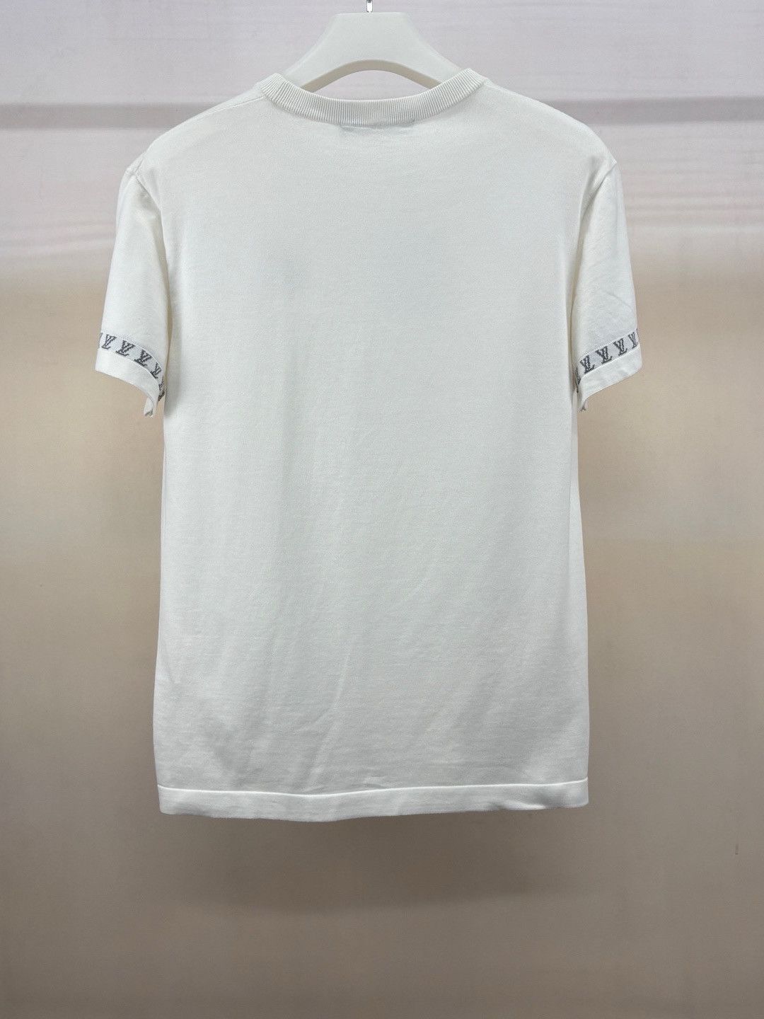 Louis Vuitton Louis Vuitton Graphic Print T-Shirt Size XL Size US XL / EU 56 / 4 - 2 Thumbnail