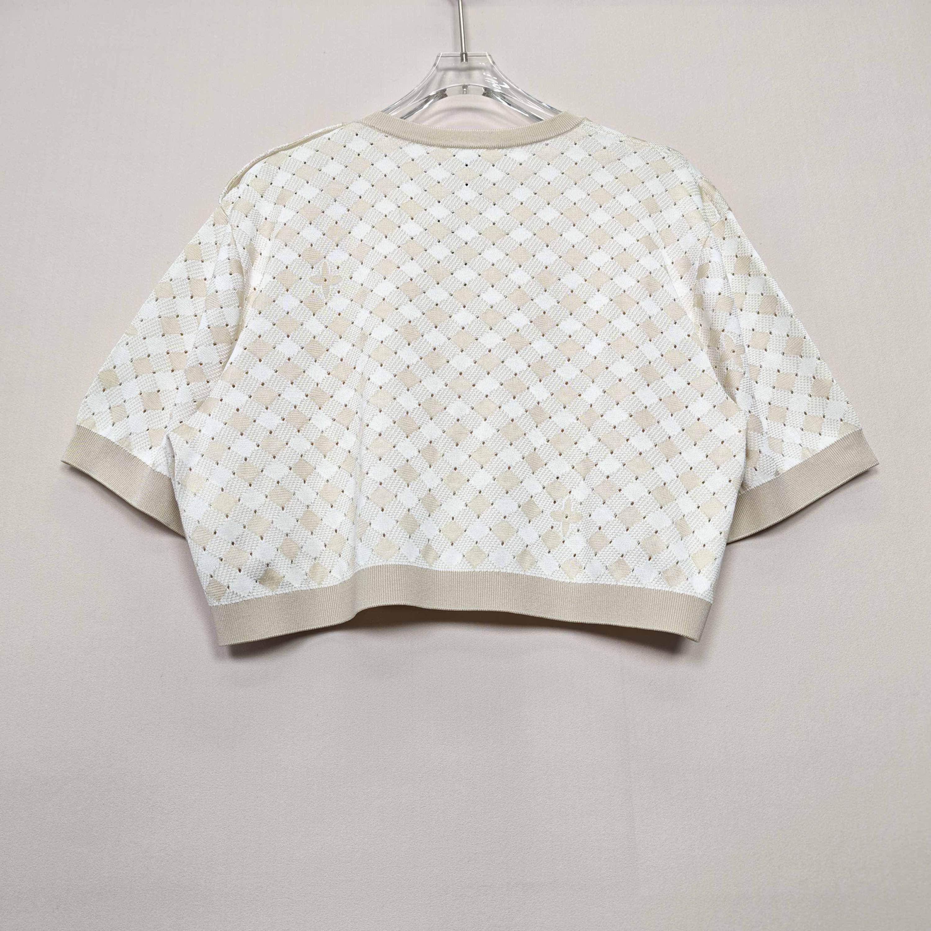 Louis Vuitton Louis Vuitton Argyle Knit Short Sleeve Top Size M Size M / US 6-8 / IT 42-44 - 2 Thumbnail