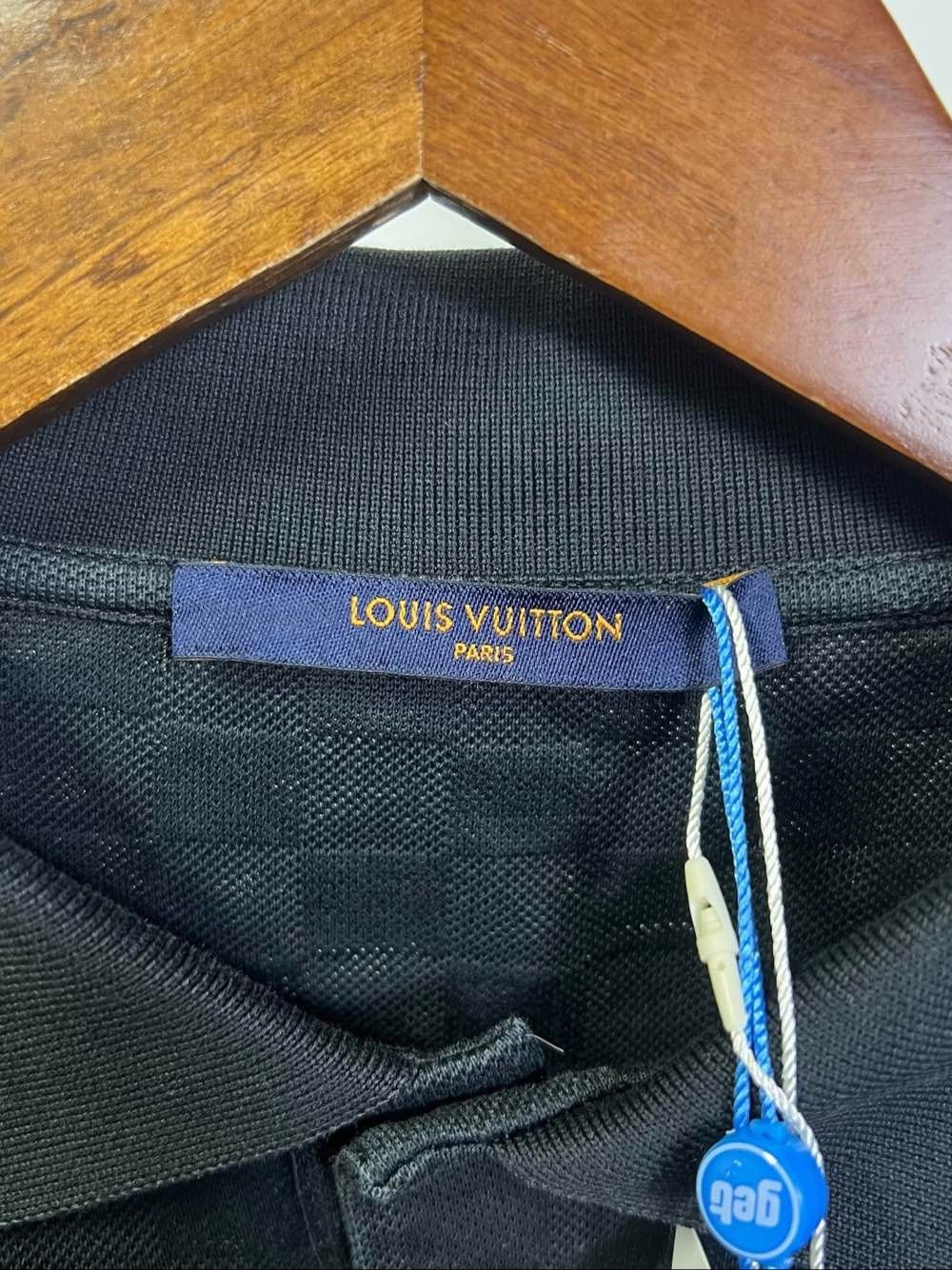 Louis Vuitton Louis Vuitton Damier Polo Shirt Size M Size US M / EU 48-50 / 2 - 3 Thumbnail