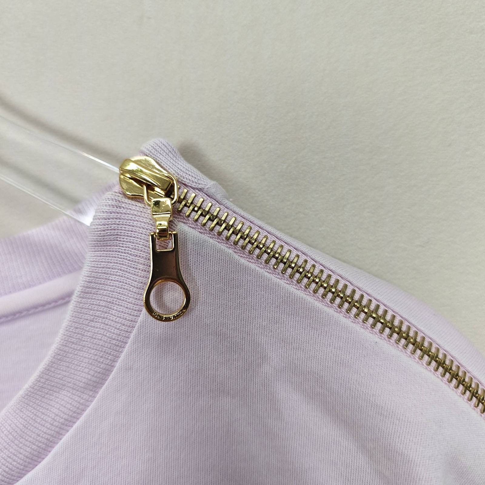 Louis Vuitton Louis Vuitton Logo Graphic T-Shirt Pink Size L Size L / US 10 / IT 46 - 6 Thumbnail