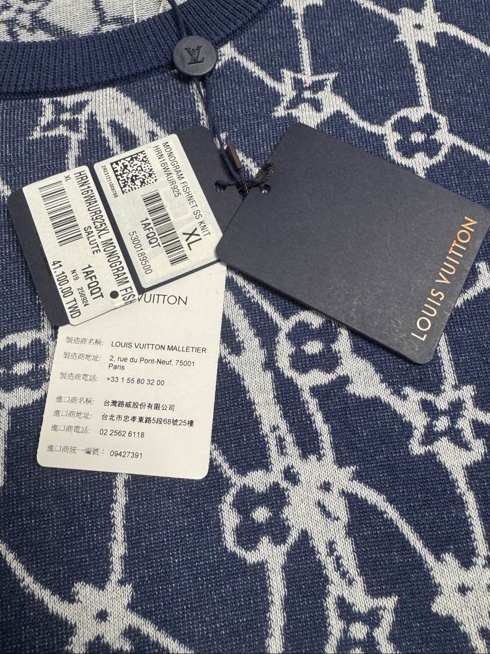 Louis Vuitton Louis Vuitton Monogram Fishnet Knit T-Shirt Size XL Size US XL / EU 56 / 4 - 5 Thumbnail