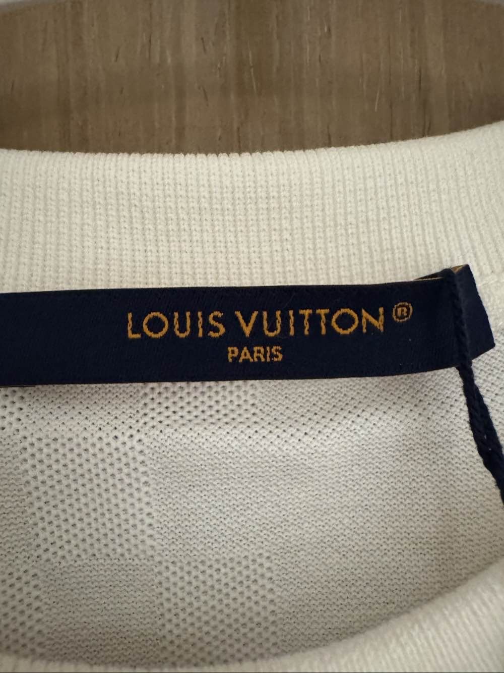 Louis Vuitton LOUIS VUITTON Pocket T-Shirt Size M Size US M / EU 48-50 / 2 - 3 Thumbnail