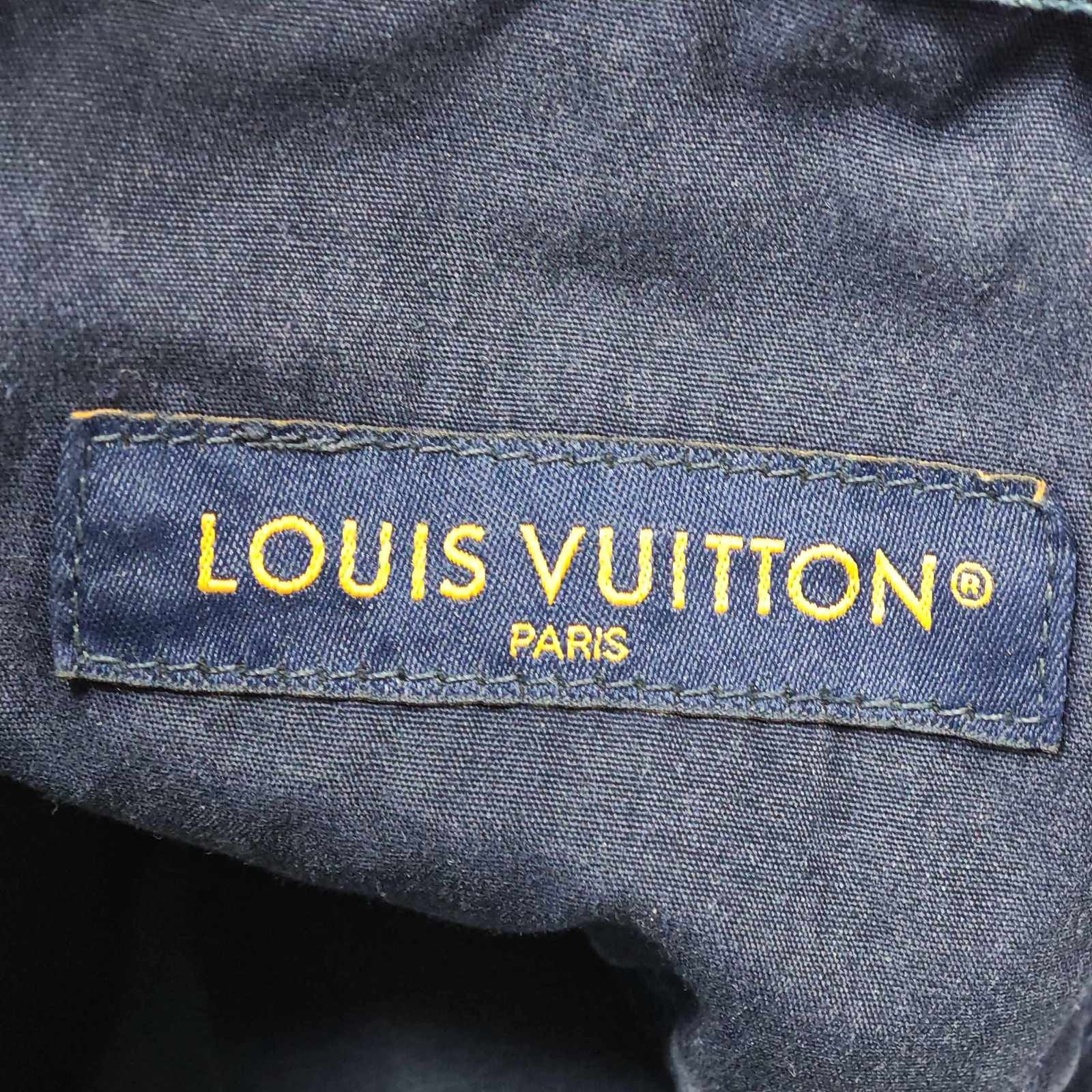Louis Vuitton Louis Vuitton Monogram Towel Short Sleeve T-Shirt Size M Size US M / EU 48-50 / 2 - 3 Thumbnail
