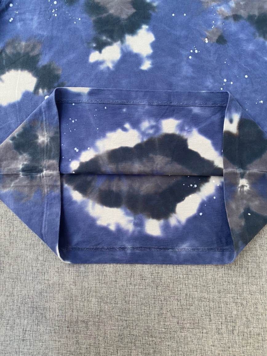 Louis Vuitton Louis Vuitton Tie Dye T-Shirt Size L Size US L / EU 52-54 / 3 - 7 Thumbnail
