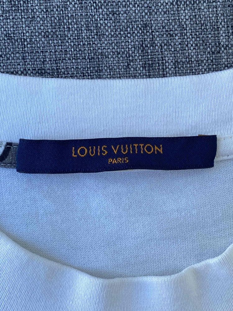 Louis Vuitton Louis Vuitton New Walkers T-Shirt Size XS Size US XS / EU 42 / 0 - 3 Thumbnail