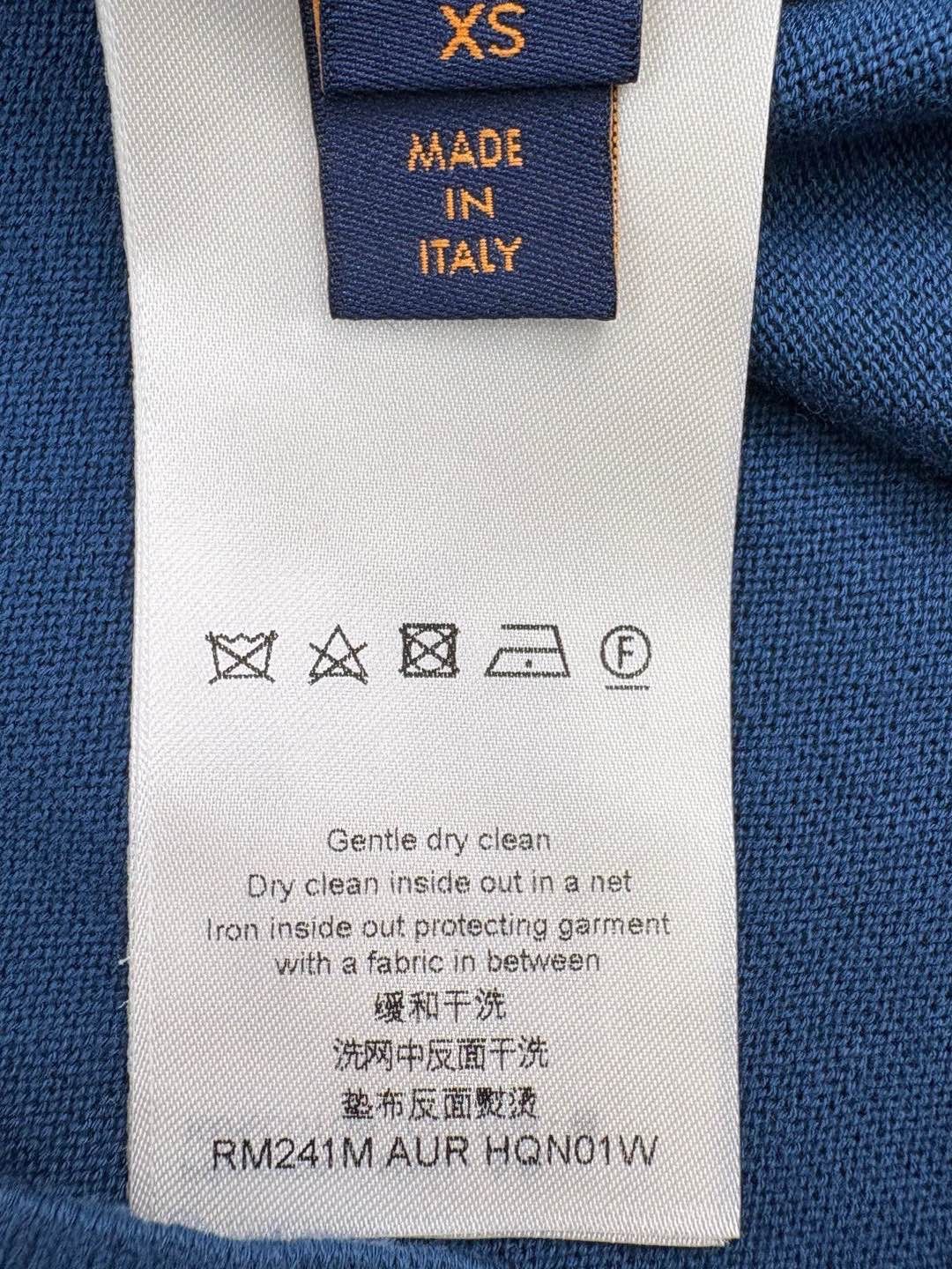 Louis Vuitton Louis Vuitton Script Logo T-Shirt Size XS Size US XS / EU 42 / 0 - 4 Thumbnail