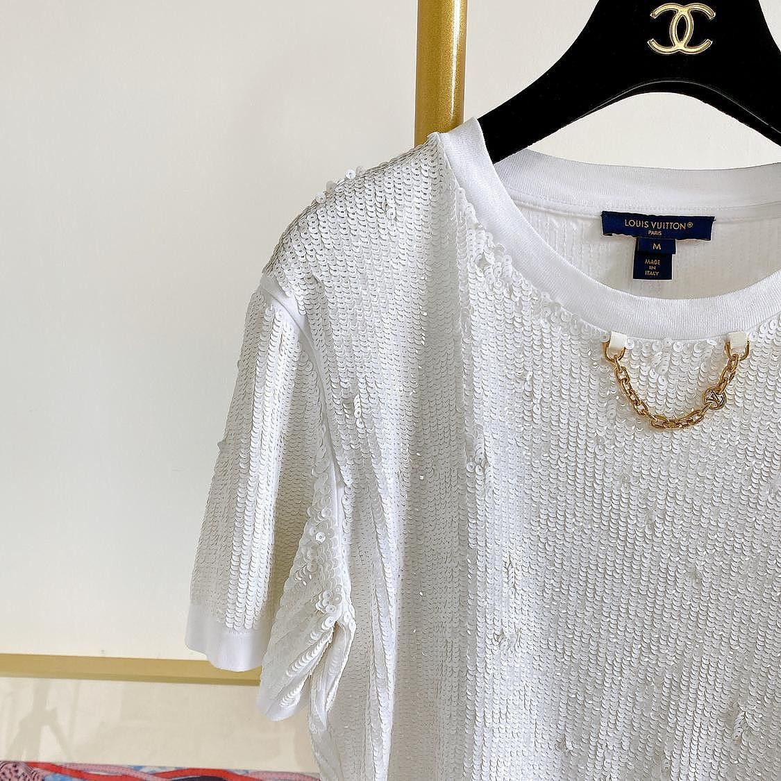 Louis Vuitton Louis Vuitton Sequined Chain T-Shirt Size M Size M / US 6-8 / IT 42-44 - 6 Thumbnail
