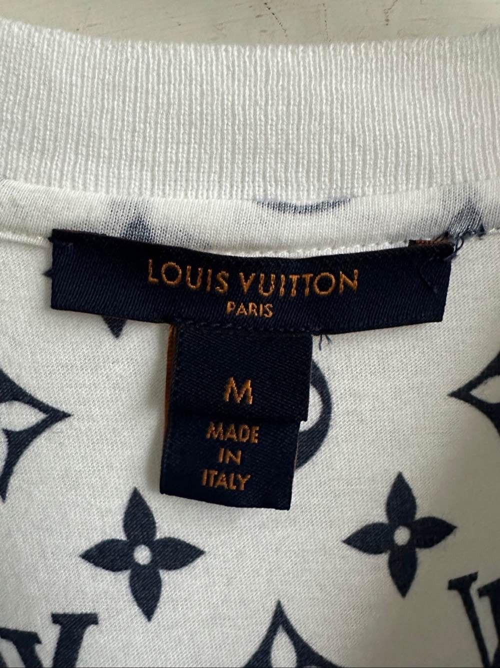 Louis Vuitton Louis Vuitton Monogram Chain T-Shirt Size M Size US M / EU 48-50 / 2 - 3 Thumbnail