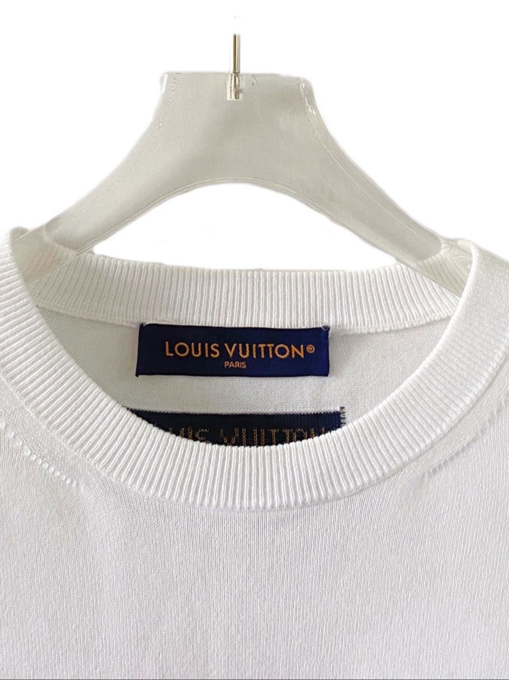 Louis Vuitton Louis Vuitton Logo Print T-Shirt Size S Size US S / EU 44-46 / 1 - 3 Thumbnail