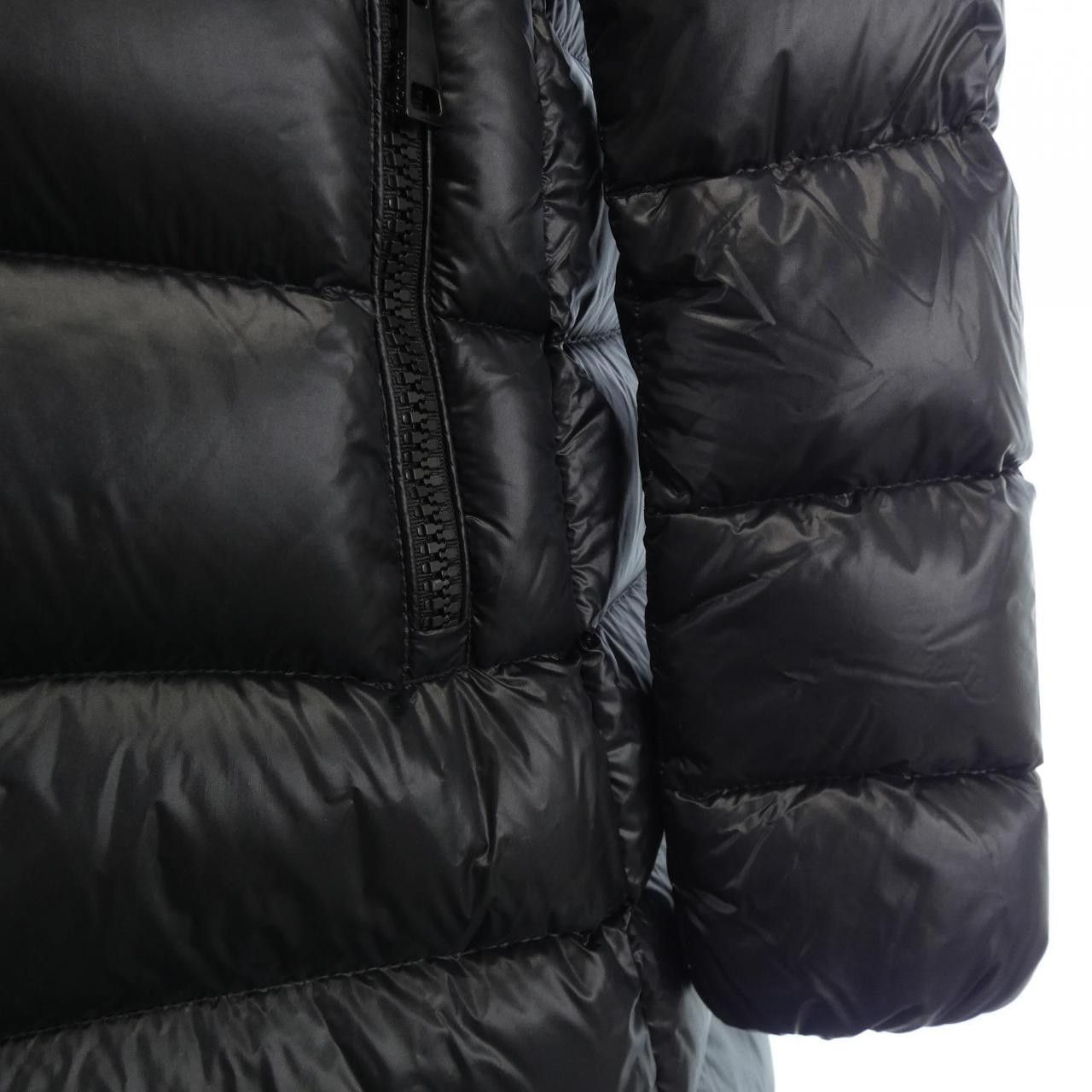 Moncler Moncler Moncler SUYEN Down Coat Textile Outerwear SUYEN DUTY FREE for USA Size ONE SIZE - 6 Thumbnail