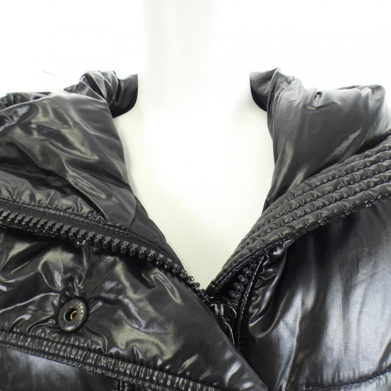 Moncler Moncler Moncler LOIRE Down Coat Textile Outerwear 68950 DUTY FREE for USA Size ONE SIZE - 5 Thumbnail