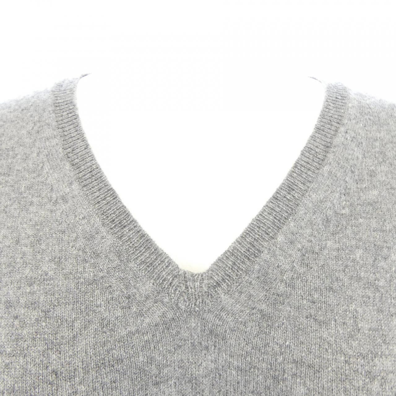 Other Other Drawer Cashmere Knitwear Textile Tops 6513-106-0831 DUTY FREE for USA Size ONE SIZE - 5 Thumbnail