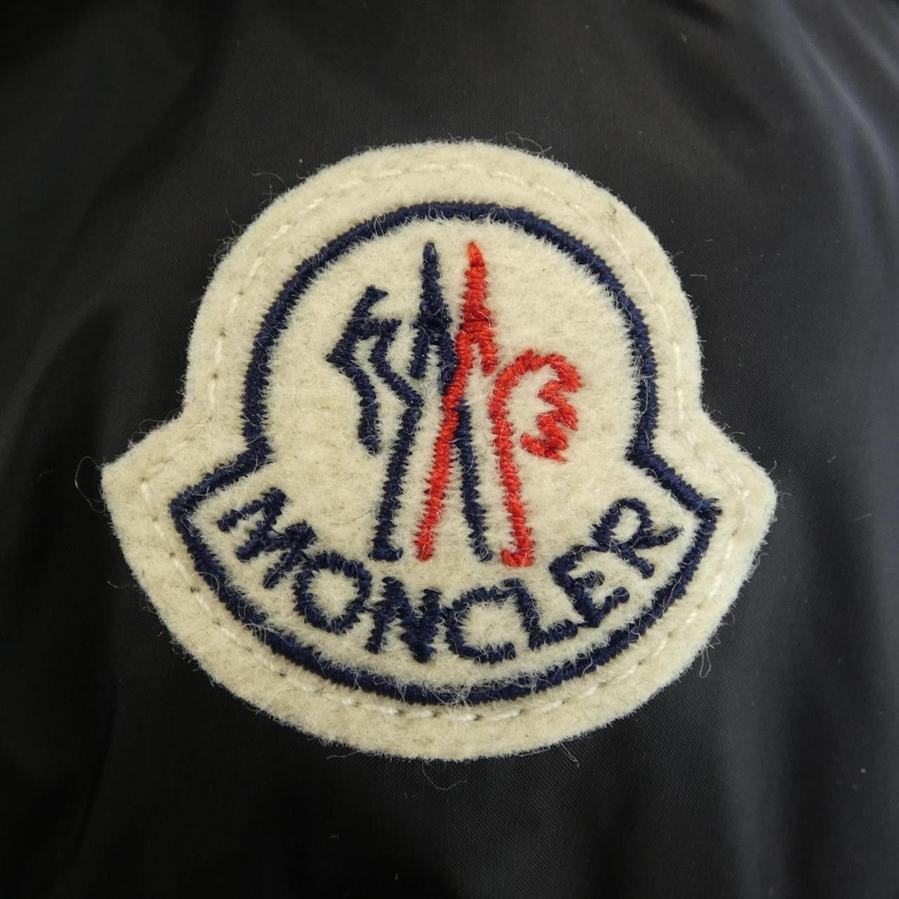 Moncler Moncler Moncler HERMIFUR Down Coat Textile Outerwear HERMIFUR DUTY FREE for USA Size ONE SIZE - 9 Thumbnail