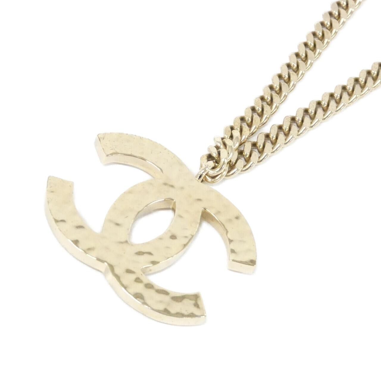 Chanel Chanel Chanel Crystal Necklace Metal Necklace DUTY FREE for USA Size ONE SIZE - 3 Thumbnail