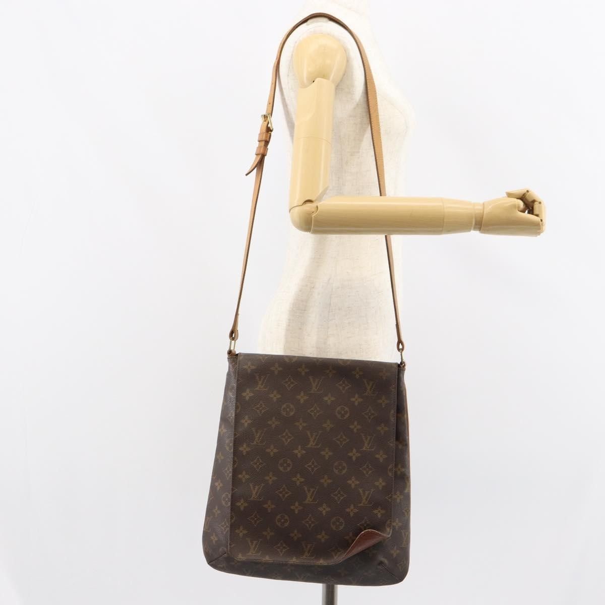 Louis Vuitton Louis Vuitton Musette Salsa Monogram Canvas Size ONE SIZE - 15 Thumbnail