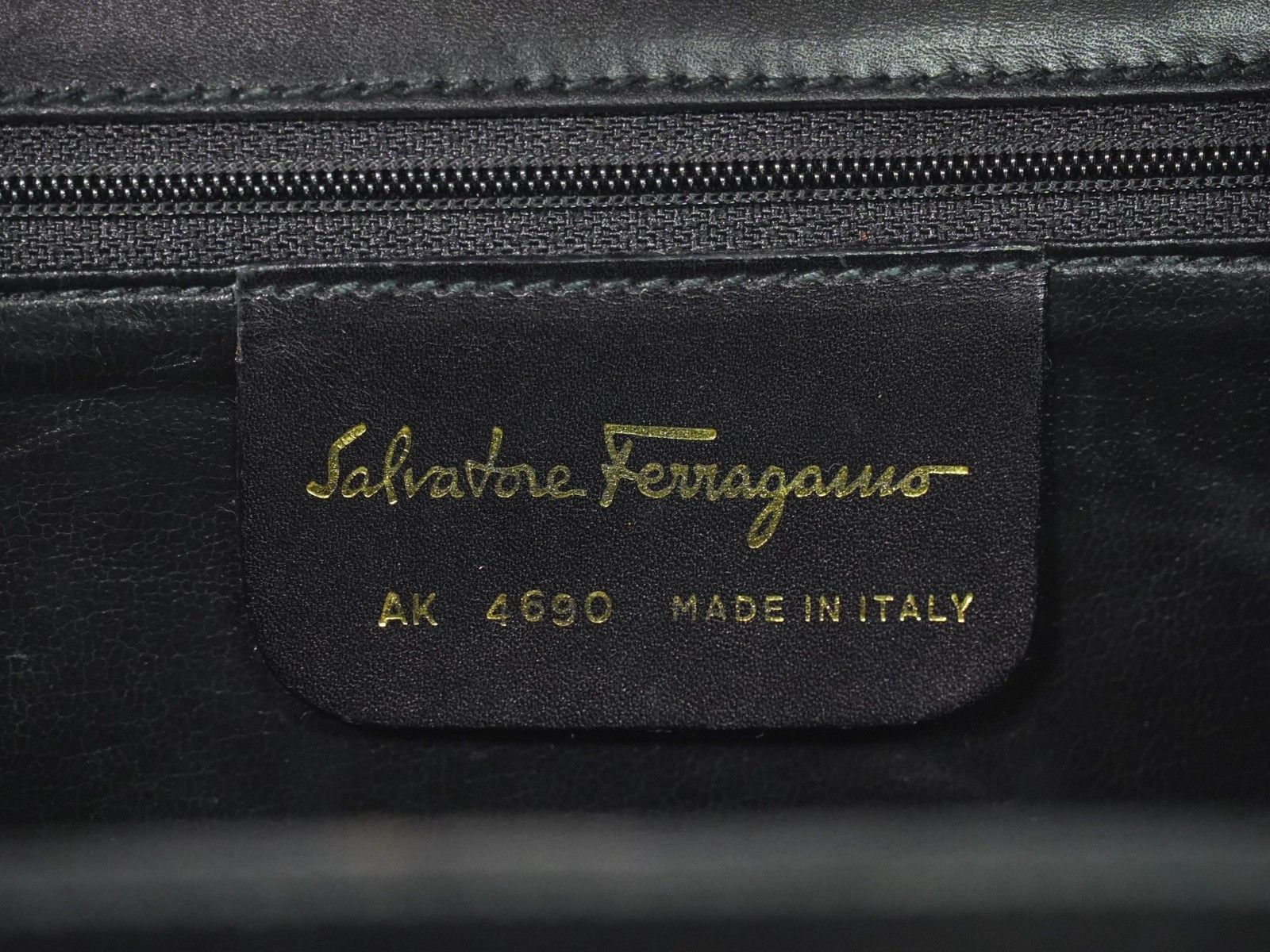 Salvatore Ferragamo Salvatore Ferragamo Gancini Leather Size ONE SIZE - 4 Thumbnail
