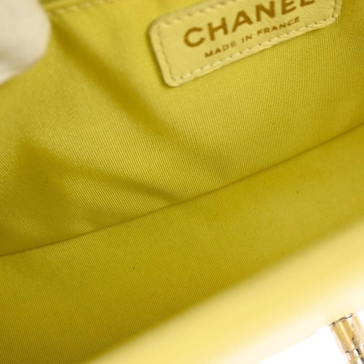 Chanel Chanel Boy Flap Bag Quilted Lambskin Size ONE SIZE - 3 Thumbnail