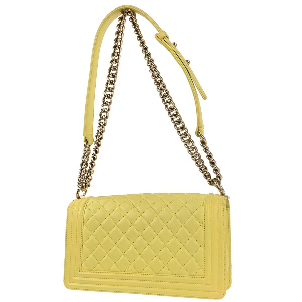 Chanel Chanel Boy Flap Bag Quilted Lambskin Size ONE SIZE - 2 Thumbnail