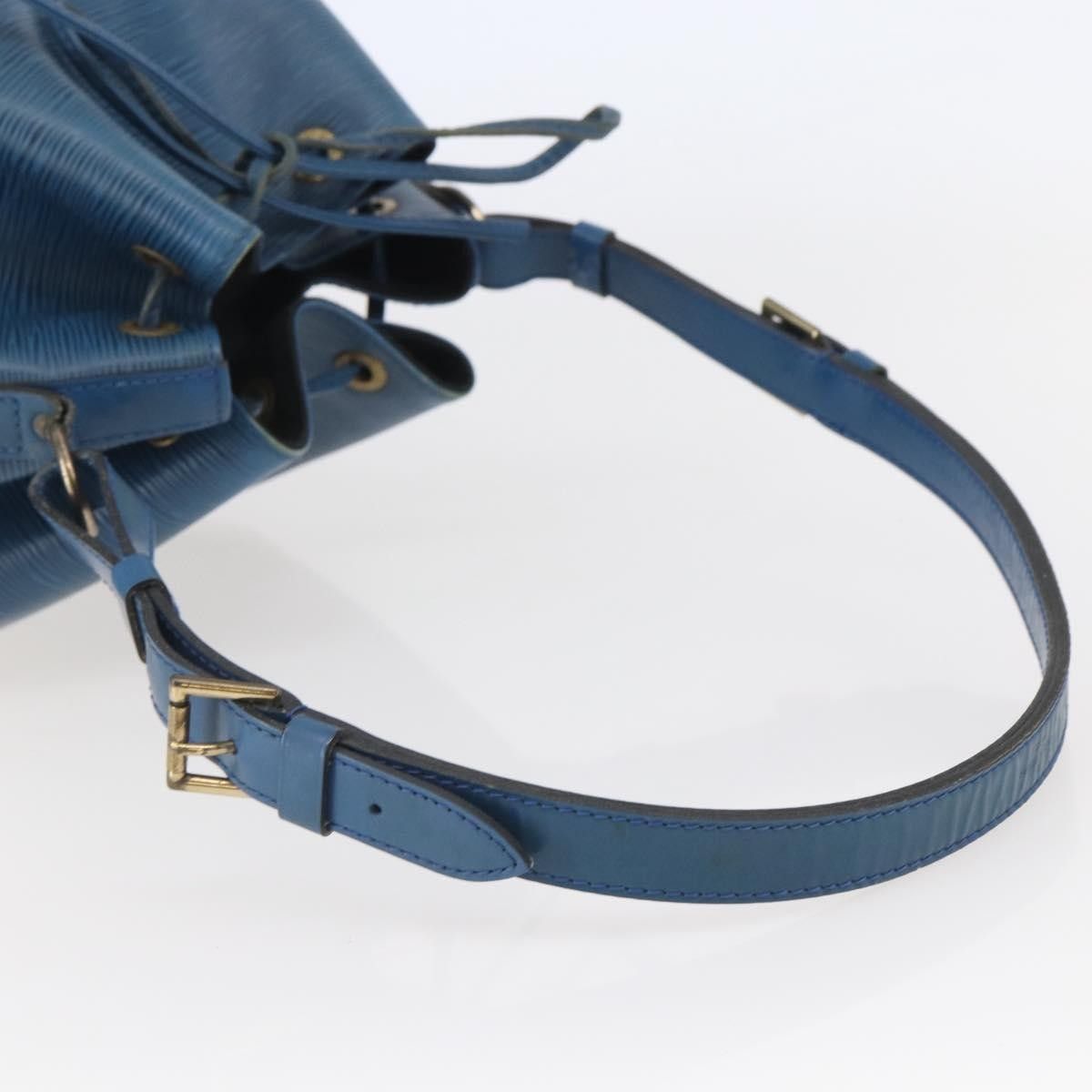 Louis Vuitton Louis Vuitton Noe Handbag Epi Leather Size ONE SIZE - 8 Thumbnail