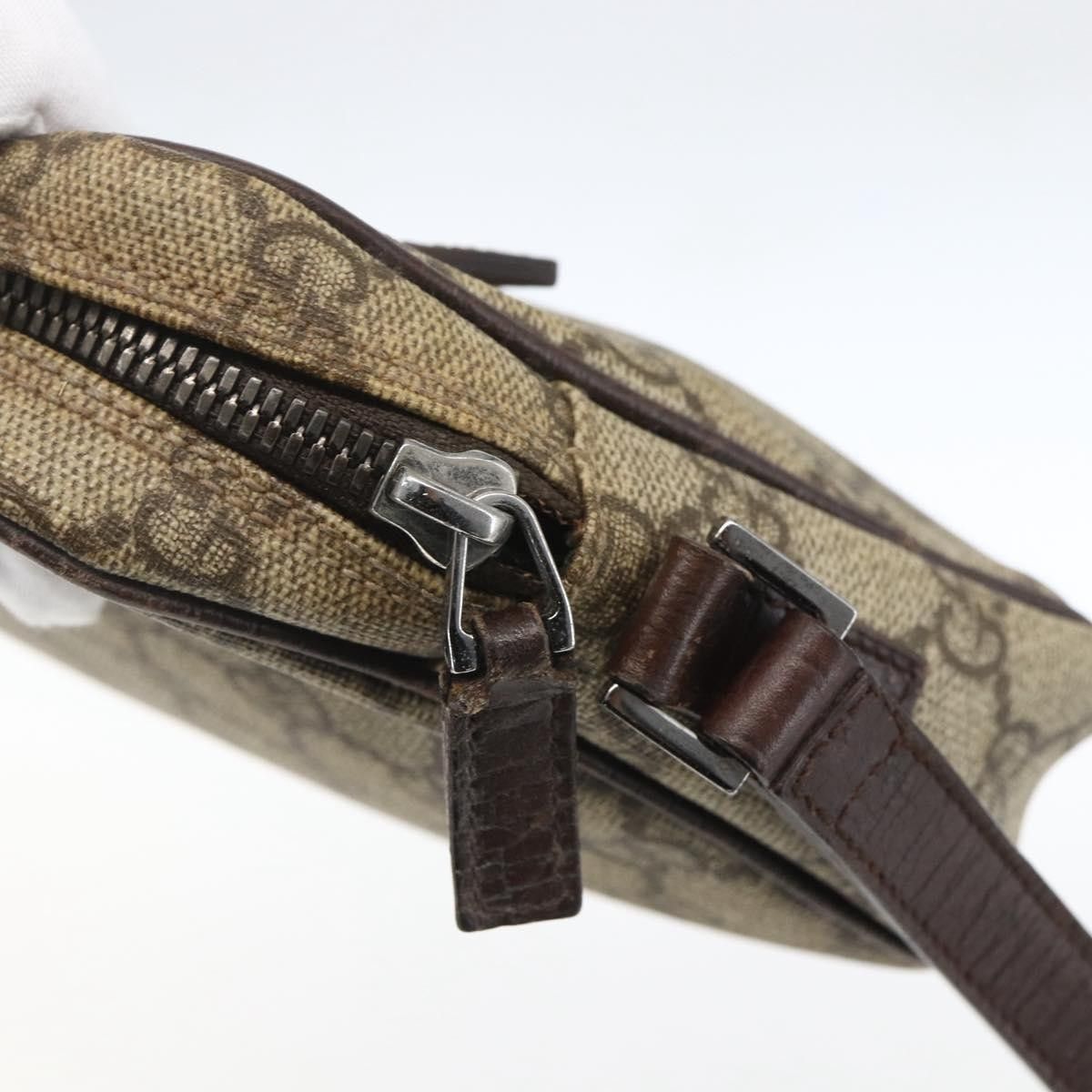 Gucci Gucci Wristlet Clutch GG Coated Canvas Size ONE SIZE - 13 Thumbnail