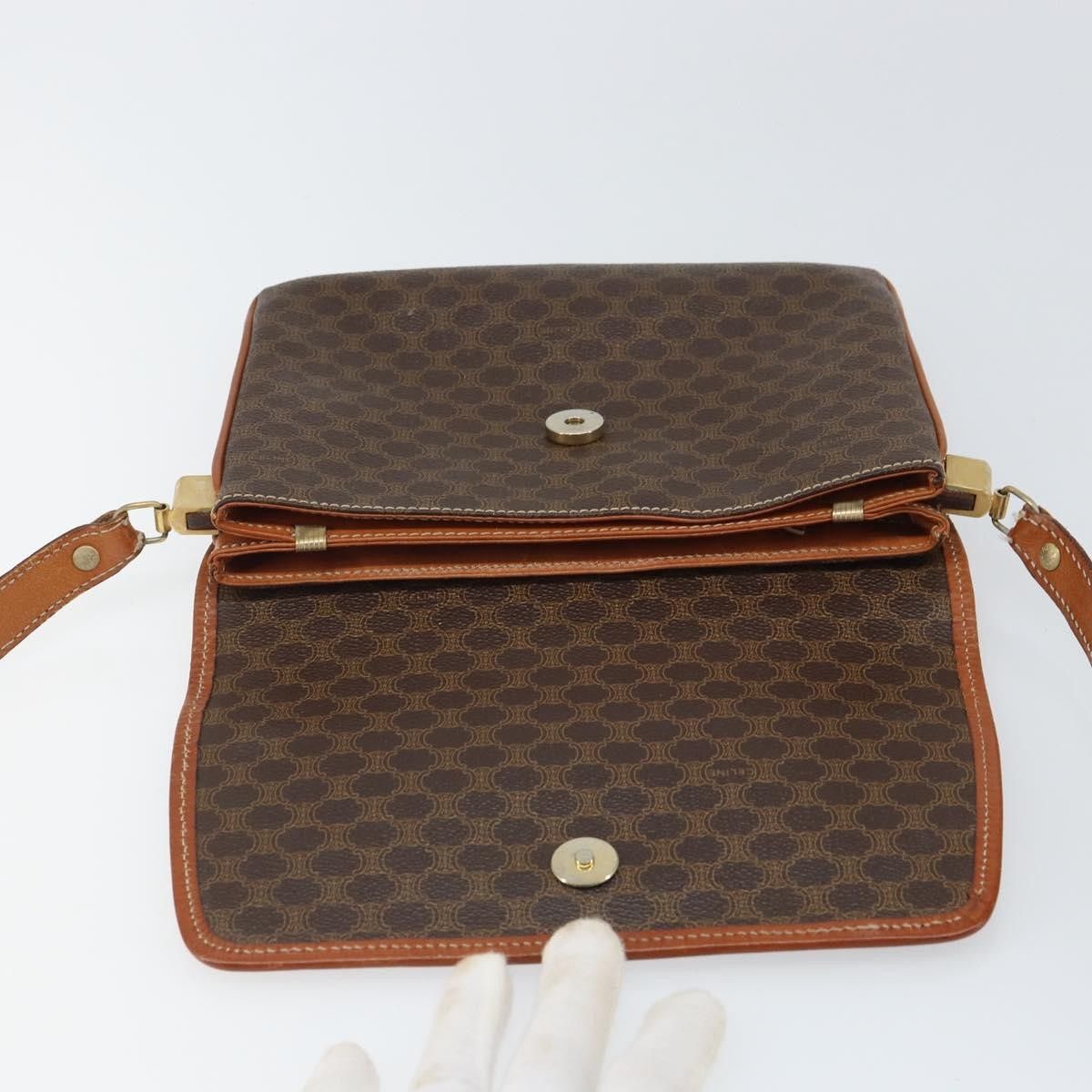 Celine Celine Vintage Macadam Canvas and Leather Size ONE SIZE - 21 Thumbnail