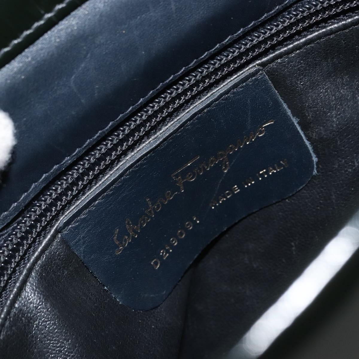 Salvatore Ferragamo Salvatore Ferragamo Vintage Leather Size ONE SIZE - 6 Thumbnail