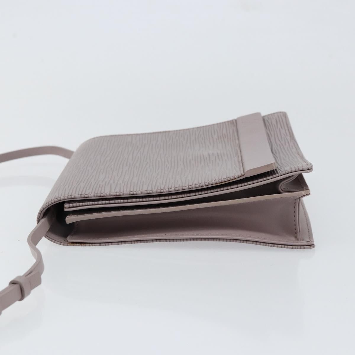 Louis Vuitton Louis Vuitton Biarritz Epi Leather Size ONE SIZE - 4 Thumbnail