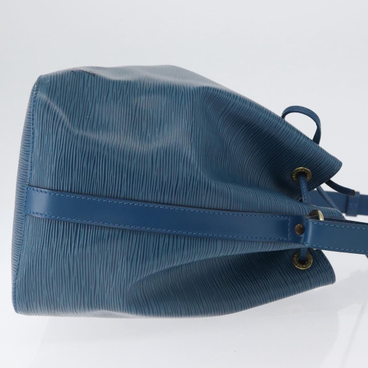Louis Vuitton Louis Vuitton Petit Noe Epi Leather Size ONE SIZE - 3 Thumbnail