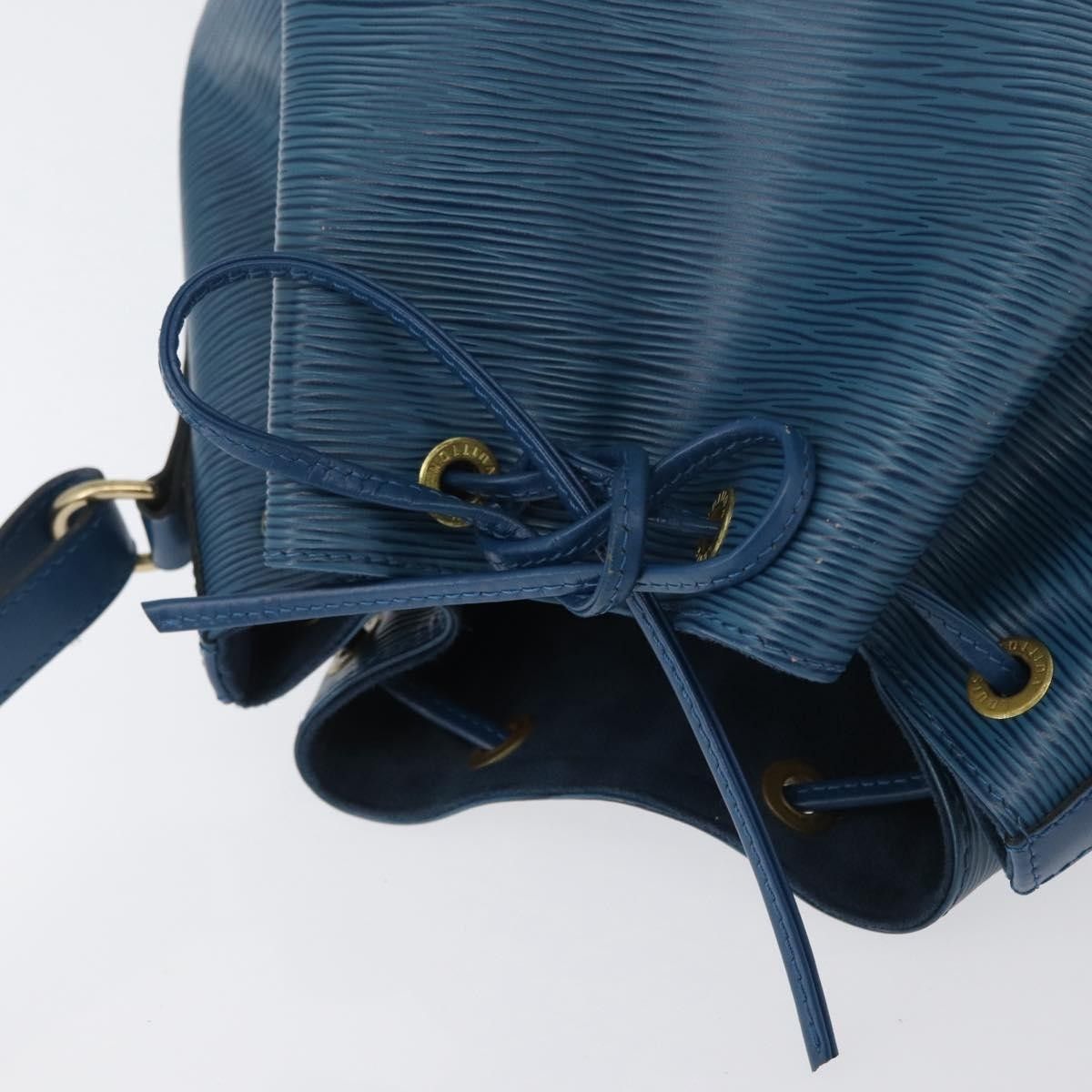 Louis Vuitton Louis Vuitton Petit Noe Epi Leather Size ONE SIZE - 14 Thumbnail