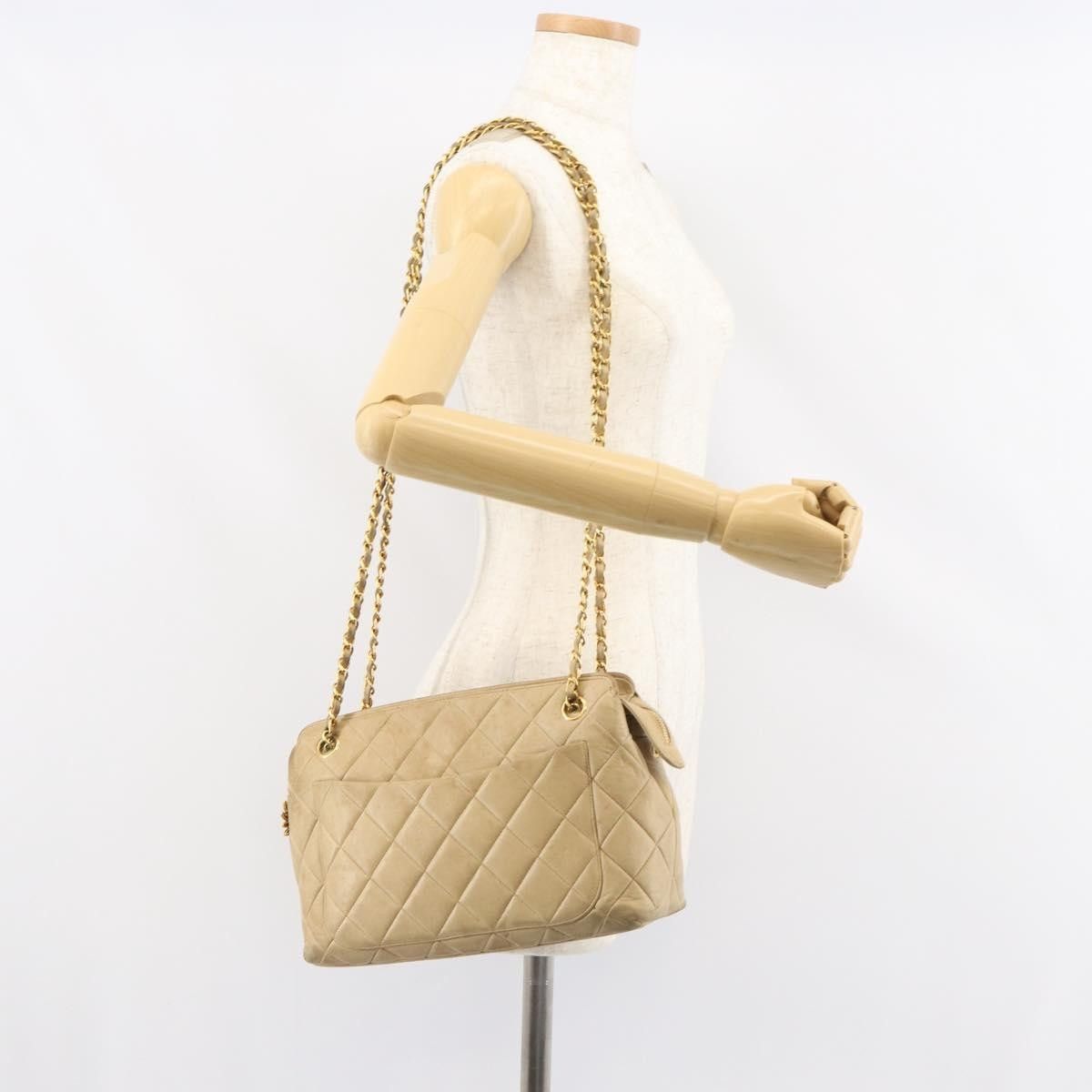 Chanel Chanel Vintage Camera Bag Quilted Leather Size ONE SIZE - 23 Thumbnail