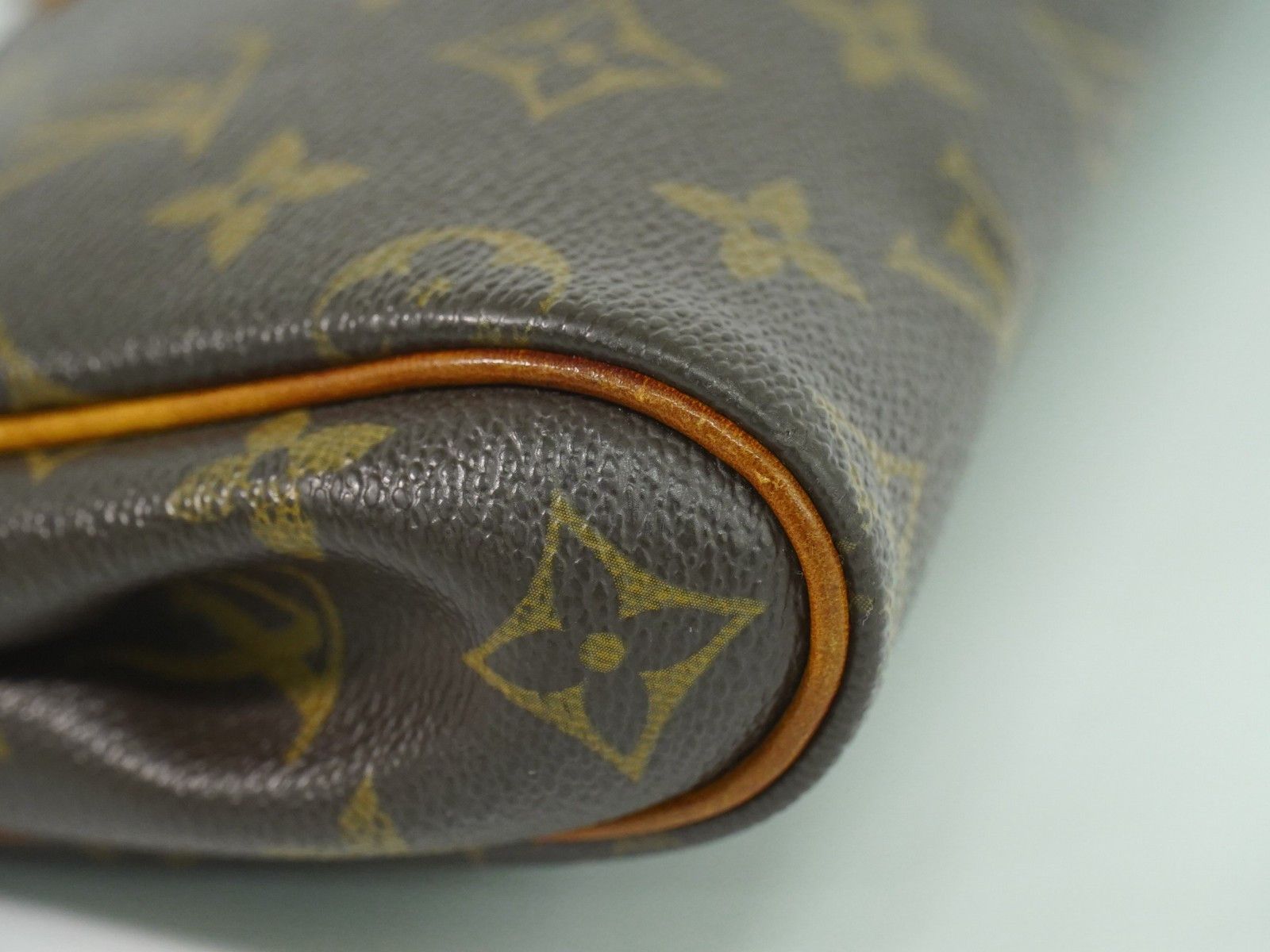 Louis Vuitton Louis Vuitton Eva Handbag Monogram Canvas Size ONE SIZE - 8 Thumbnail