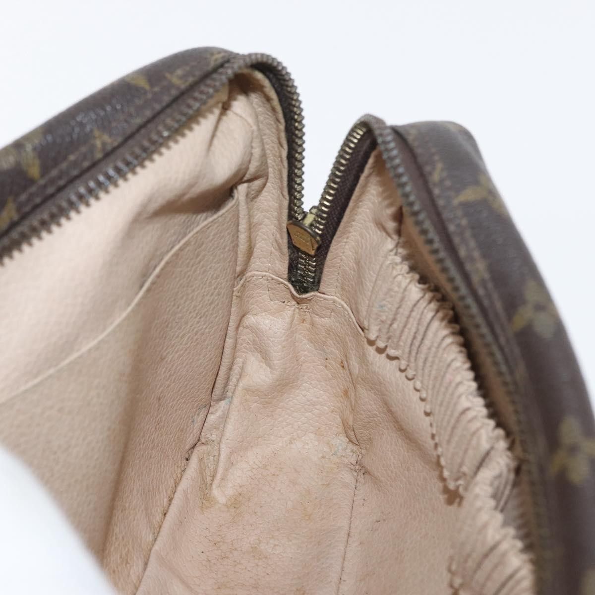 Louis Vuitton Louis Vuitton Trousse Toilette Monogram Canvas Size ONE SIZE - 17 Thumbnail
