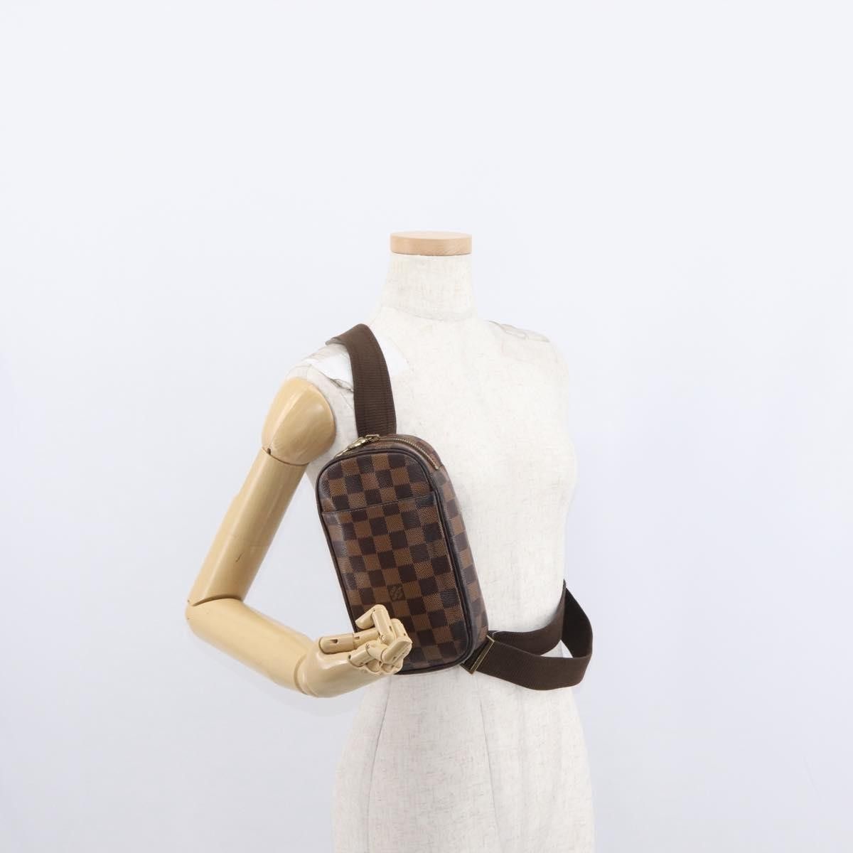 Louis Vuitton Louis Vuitton Pochette Gange Damier Size ONE SIZE - 14 Thumbnail