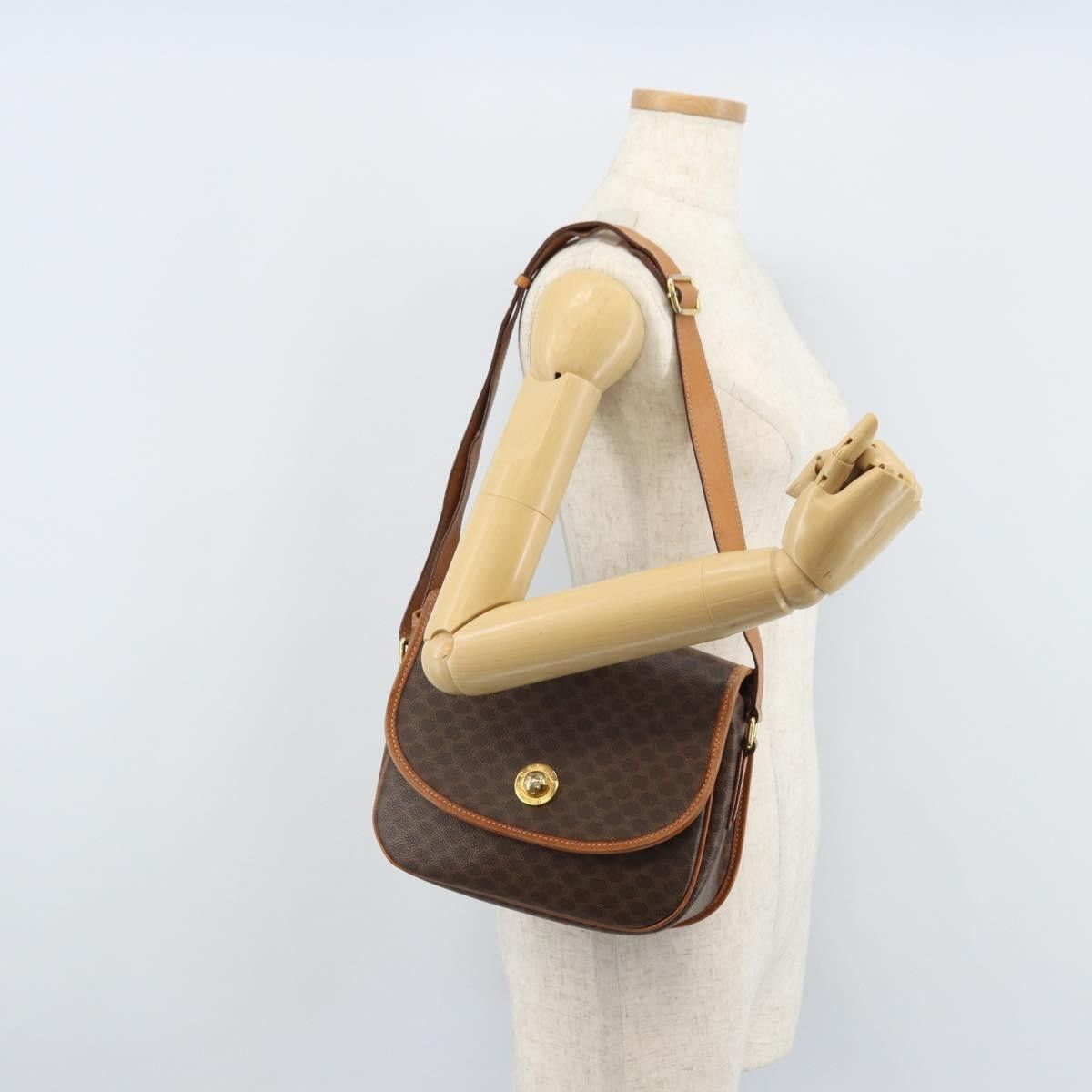 Celine Celine Vintage Macadam Canvas and Leather Size ONE SIZE - 14 Thumbnail