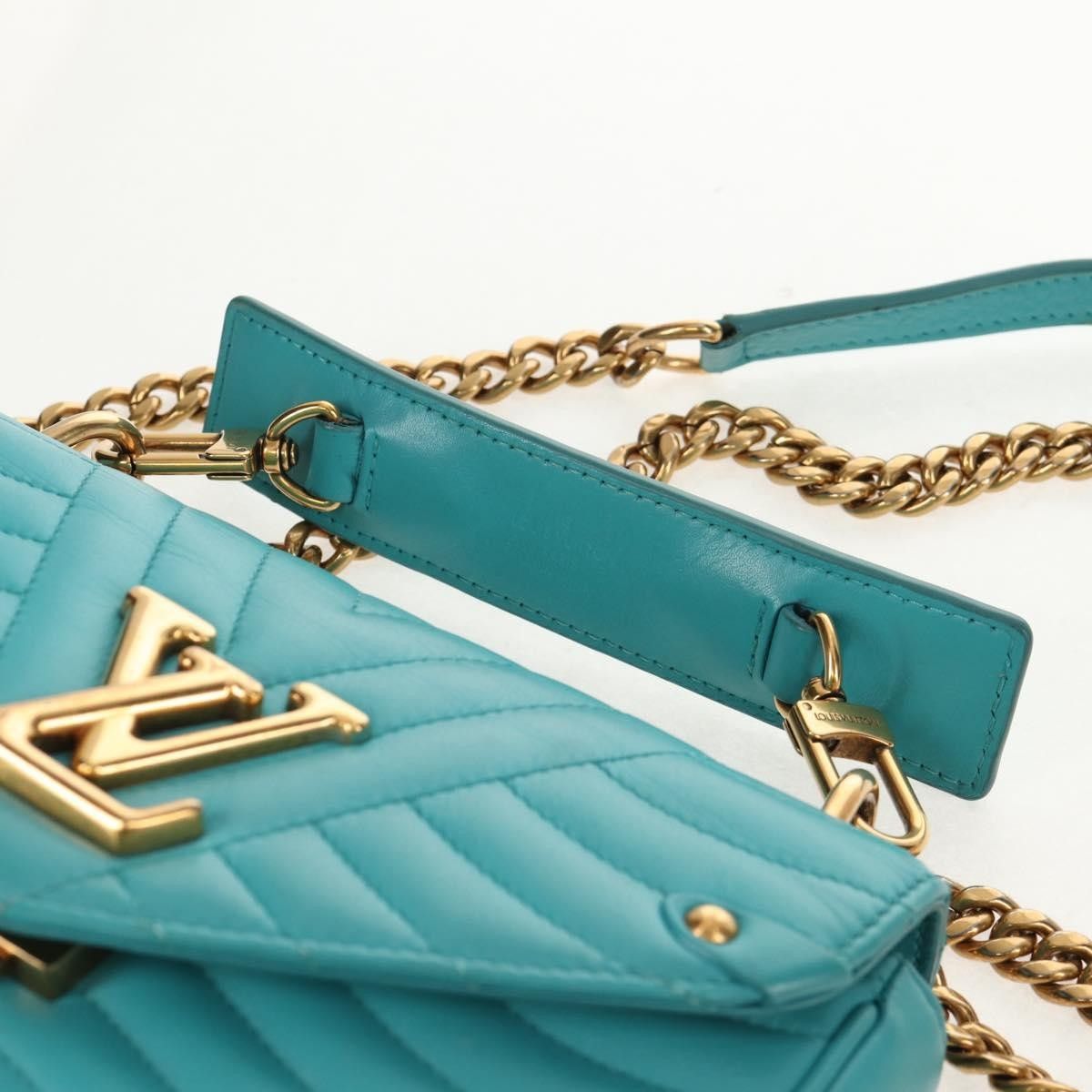 Louis Vuitton Louis Vuitton New Wave Chain Quilted Leather Size ONE SIZE - 19 Thumbnail