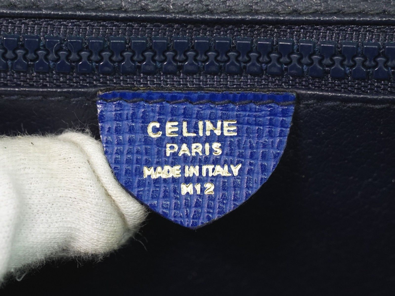 Celine Celine Circle Logo Shoulder Bag Leather Size ONE SIZE - 4 Thumbnail