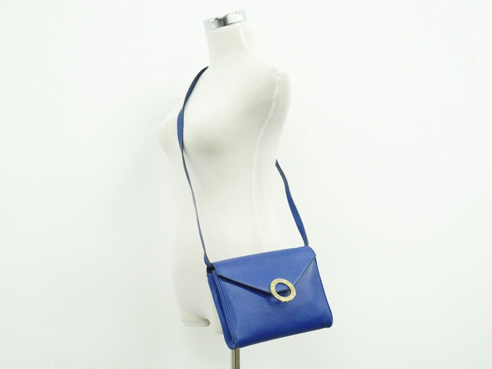 Celine Celine Circle Logo Shoulder Bag Leather Size ONE SIZE - 7 Thumbnail