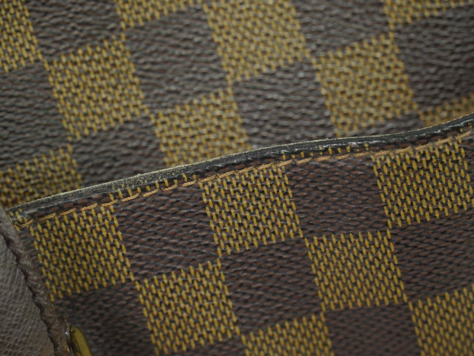 Louis Vuitton Louis Vuitton Belem Handbag Damier Size ONE SIZE - 13 Thumbnail