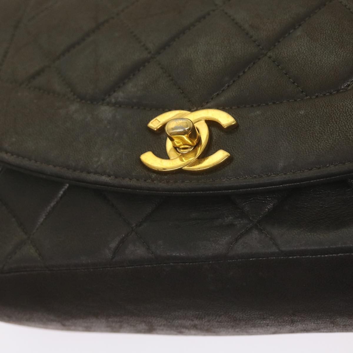 Chanel Chanel Vintage Diana Flap Quilted Lambskin Size ONE SIZE - 19 Thumbnail