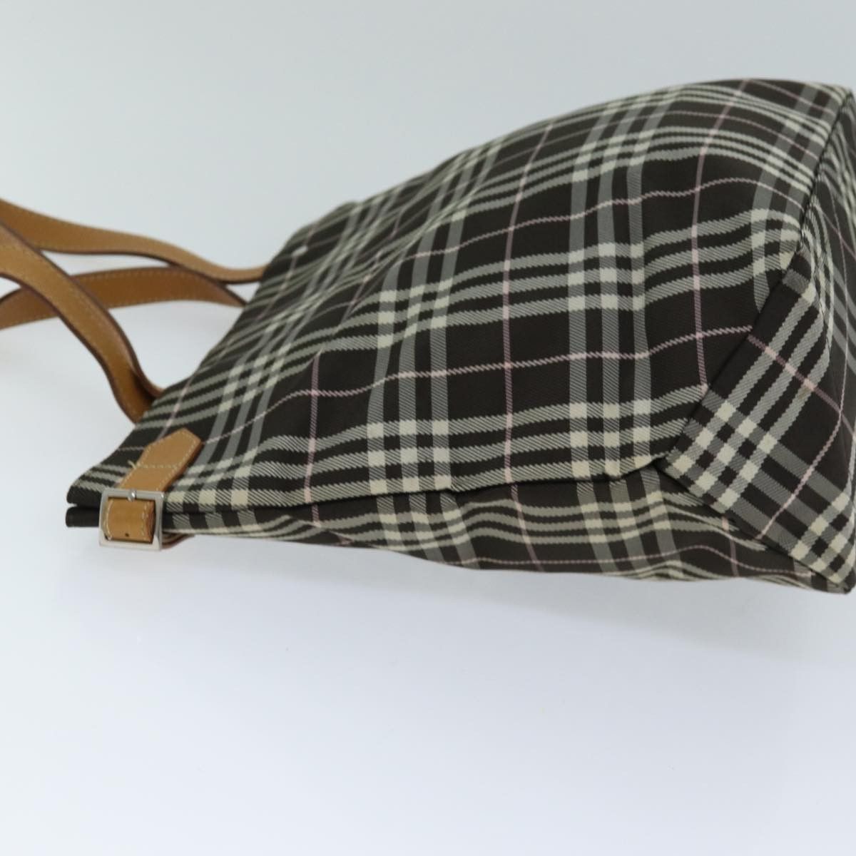 Burberry Burberry Nova Check Blue Label Nylon Size ONE SIZE - 4 Thumbnail