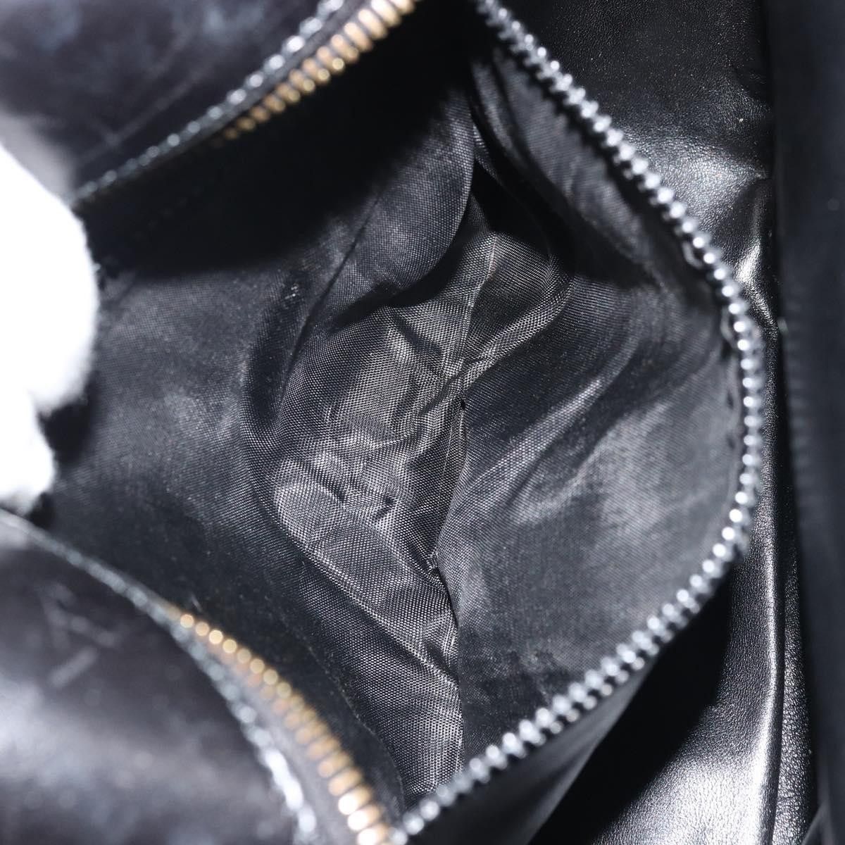 Celine Celine Circle Logo Shoulder Bag Leather Size ONE SIZE - 19 Thumbnail