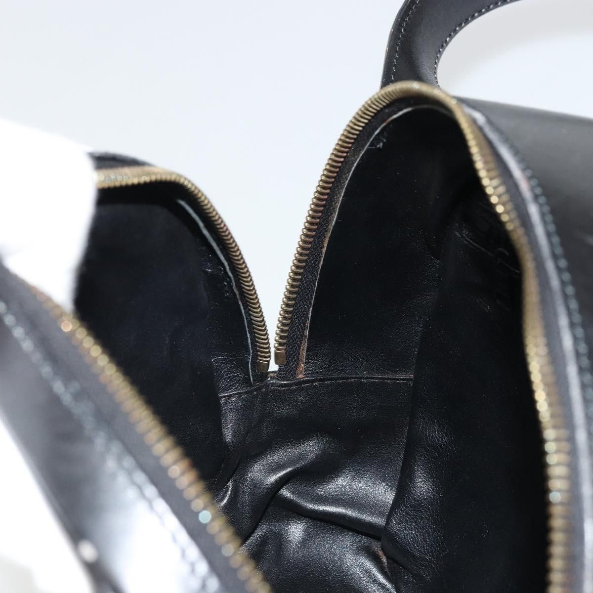 Celine Celine Circle Logo Shoulder Bag Leather Size ONE SIZE - 21 Thumbnail