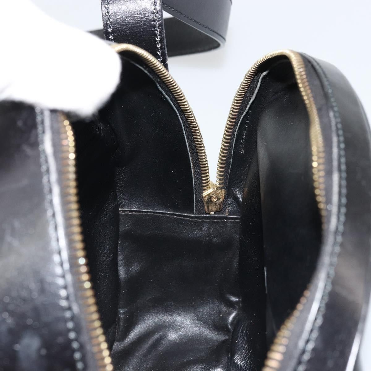 Celine Celine Circle Logo Shoulder Bag Leather Size ONE SIZE - 20 Thumbnail